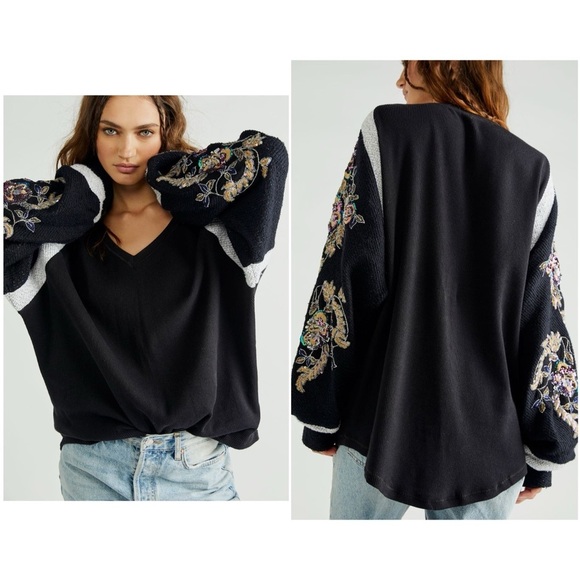 Free People “Better Together” Embellished Floral Thermal Tunic Sweater Sz S - Picture 1 of 12